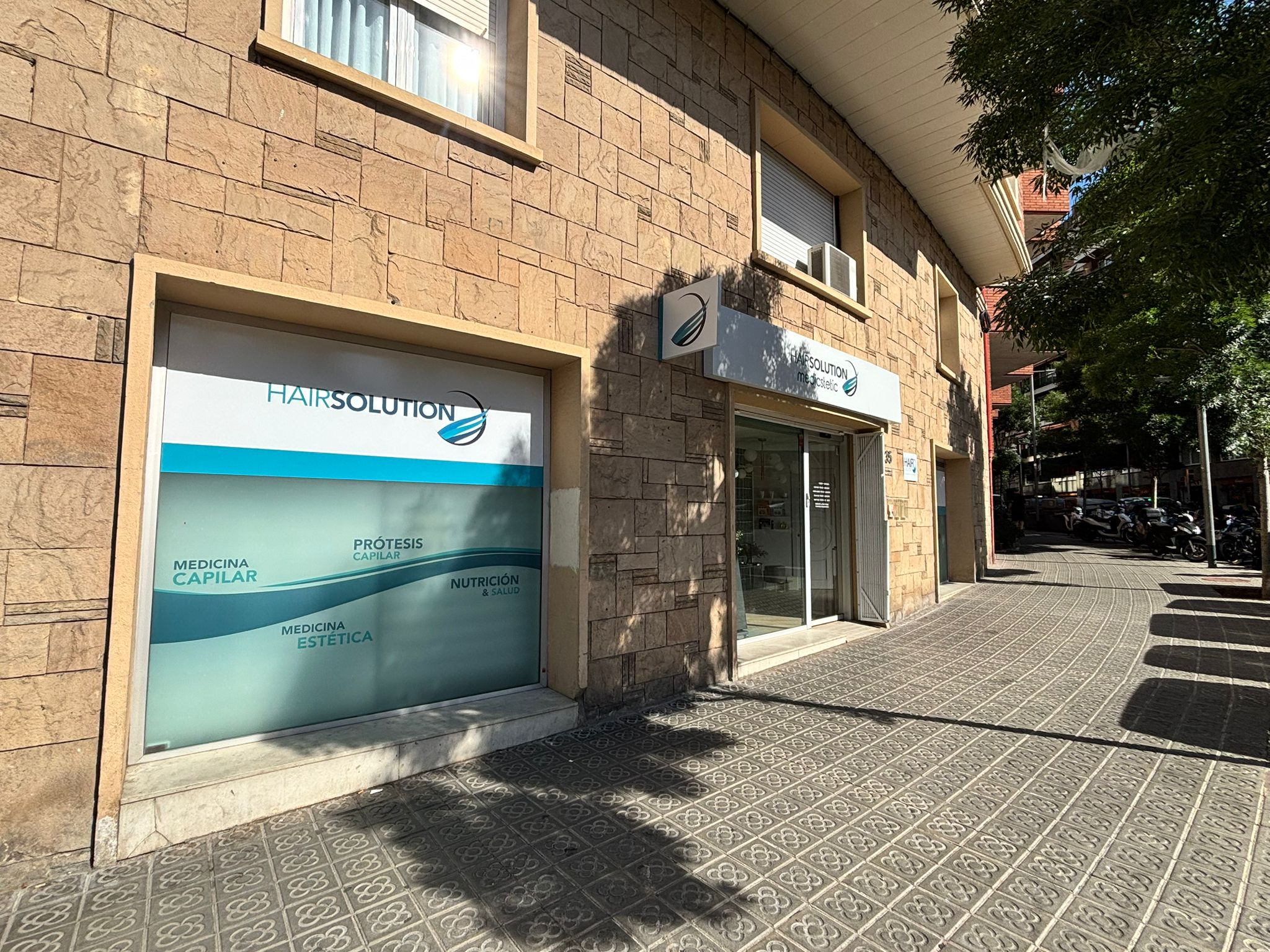 Fachada clínica Barcelona